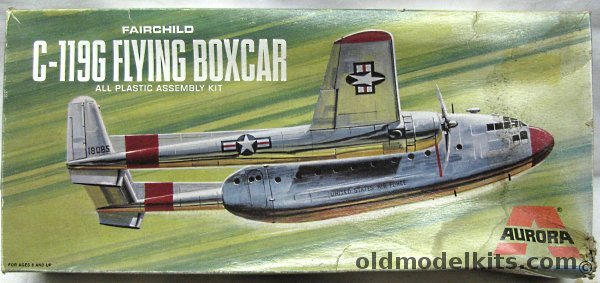 Aurora 1/77 C-119G Flying Boxcar, 393 plastic model kit